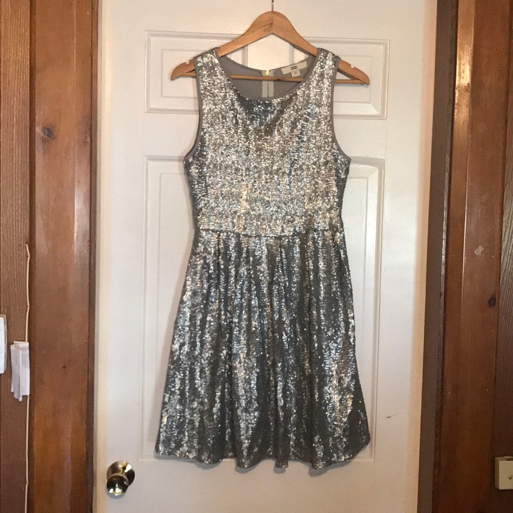 Sparkles! Super-fun sequined party dress.